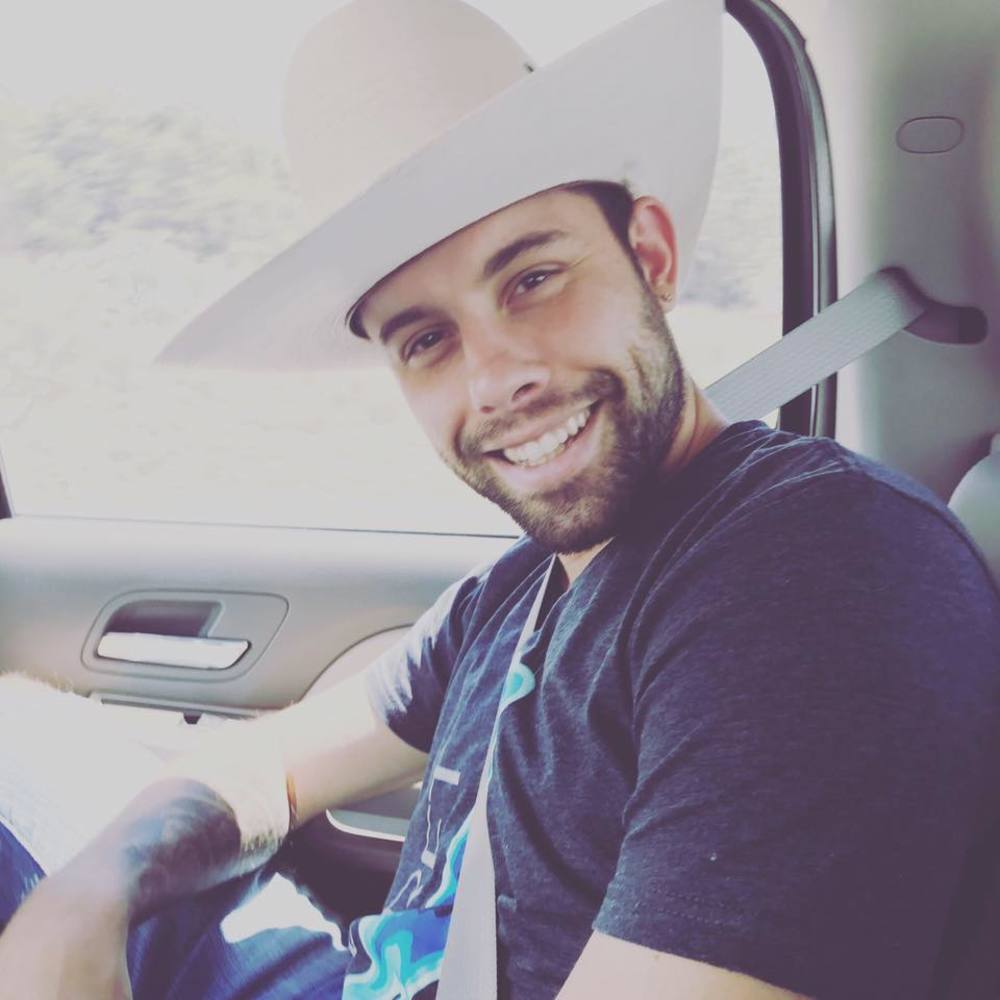 Meet your Posher, Cj